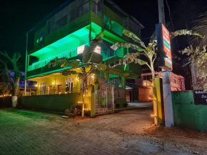 JUNGLE STAR MANSION